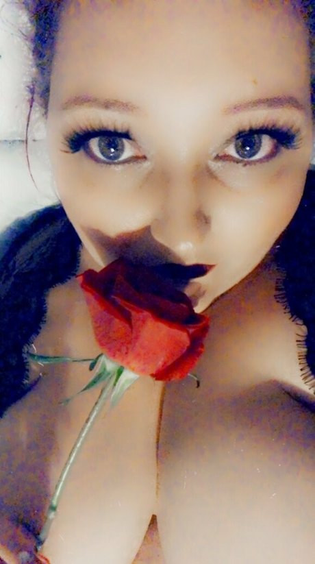 curvyqueenpromo hd pornografische bild