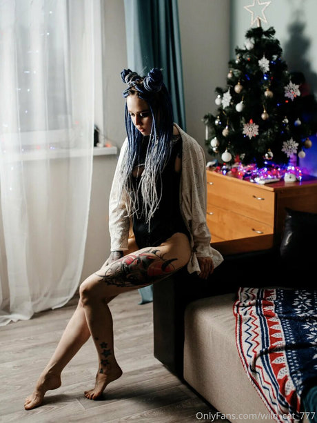 demonek0 hübsche sexy fotos