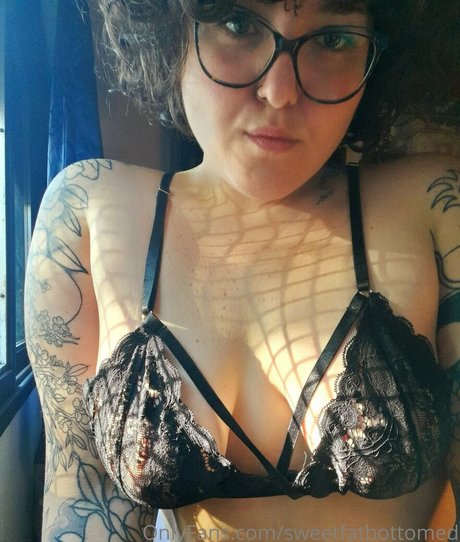 sweetfatbottomed porno hd galerie