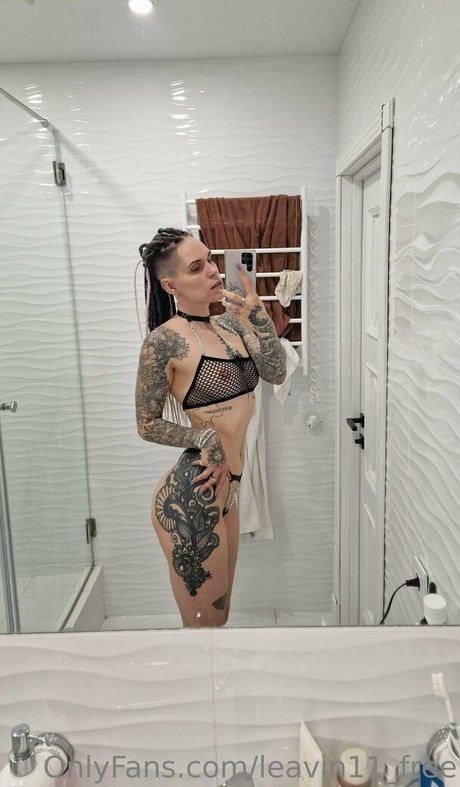 leavin11 free exklusive sexy bild
