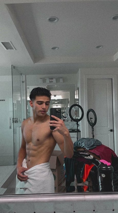 evillxe kostenlose nackten bild