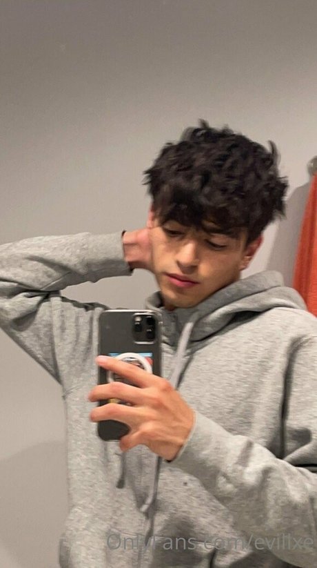 evillxe nackt heiße archiv