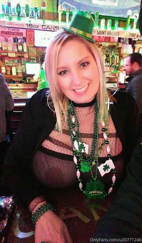 indyhw porno nette bilder