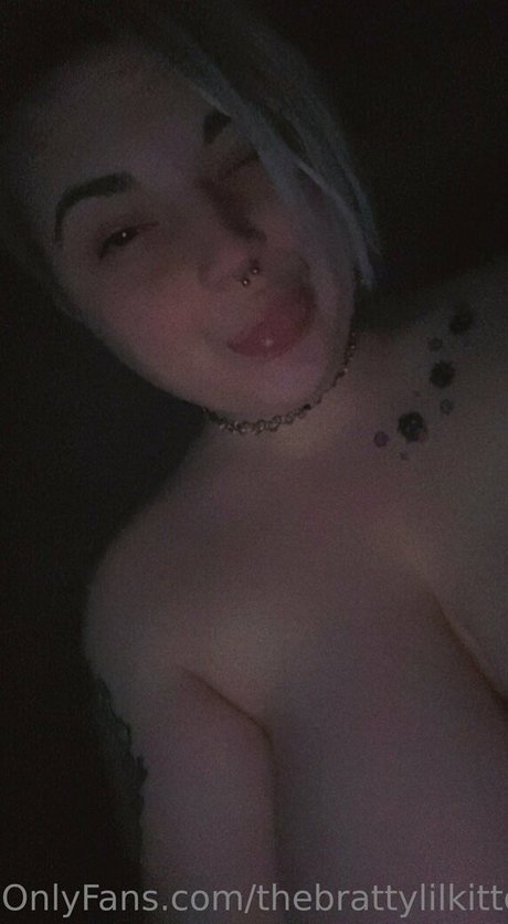 thebrattylilkitten kunst sexy bilder