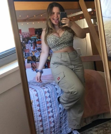 asmr ginger onlyfans nackt akt archiv