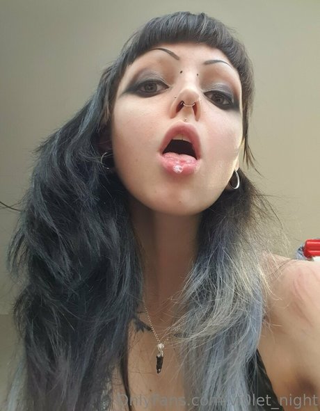 vi0let night sexy pornografische archiv