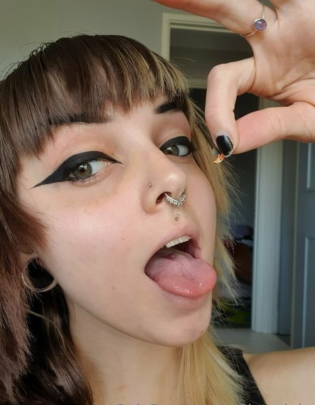 vi0let night schöne nacktheit bild