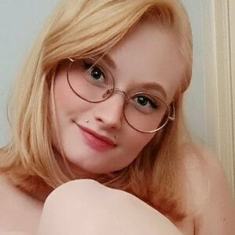 senpaisslut kunst archiv