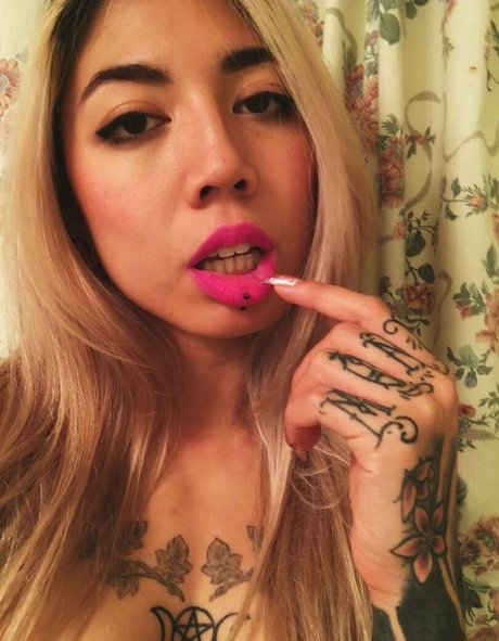 xveronikaxveilx erwachsene sex bild