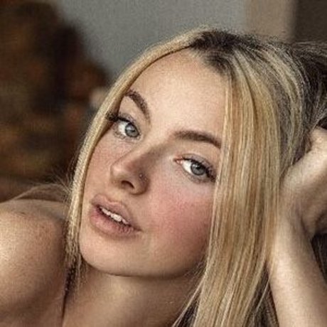 Katie Pardon top perfekte fotos