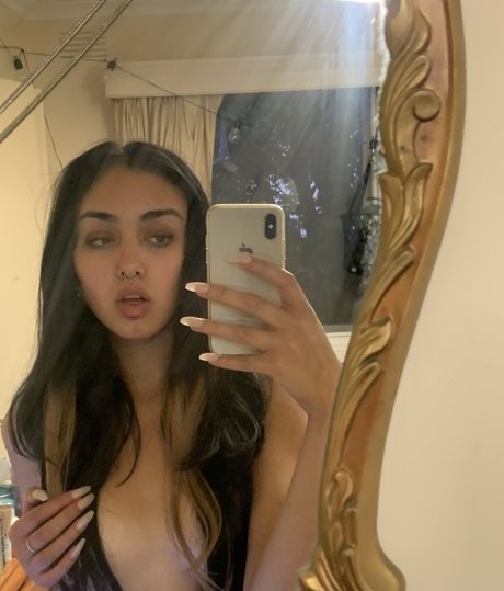 Akasha Collins heiße erwachsene foto