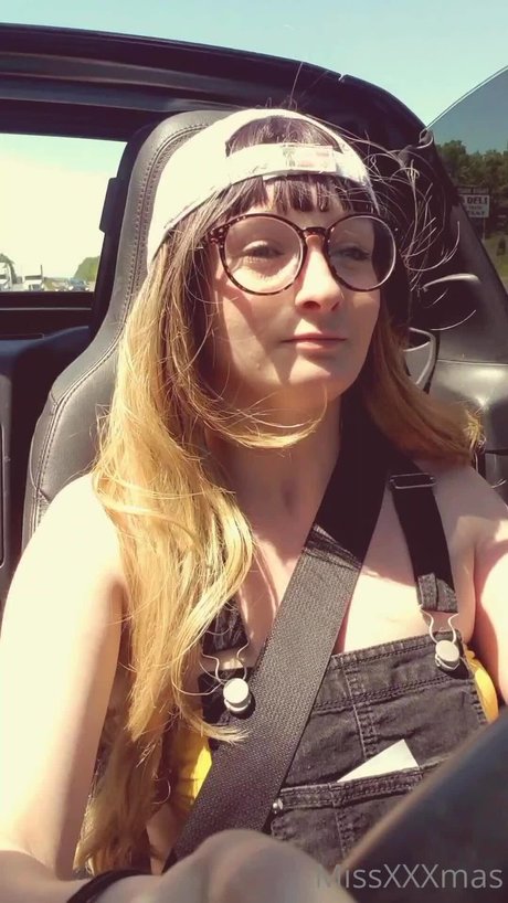 MerryMissXXXmas nacktheit xxx bild