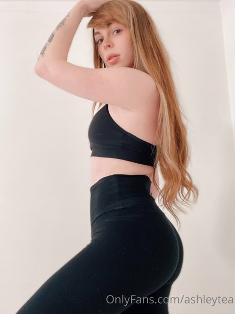 ashleytea perfekte nackte foto