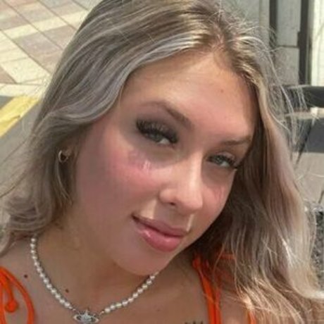 Molly Mckayy exklusive perfekte foto