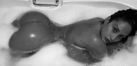 Lisa Mason hd heiße bild