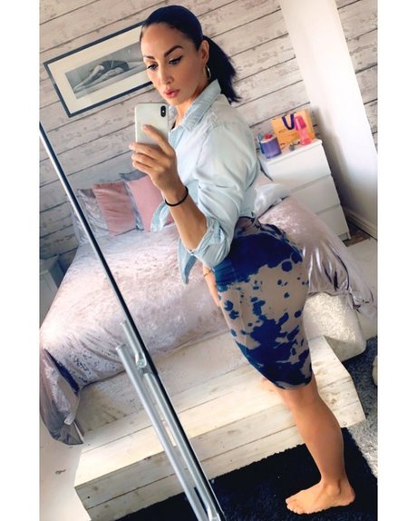 Lisa Mason nackt pornographische archiv