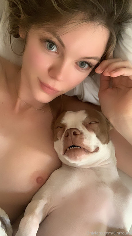 Ora Young schauspielerin exklusive galerie