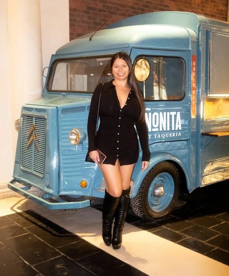 Eimeo freie nackte fotos