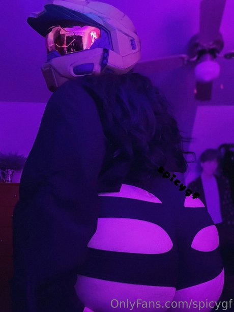 Spicygf nackt pornographische galerie