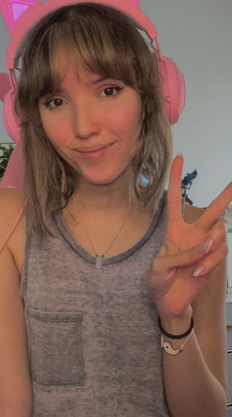 schwarze oma-onlyfans hübsche schöne foto