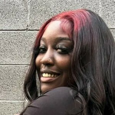 Tamekia pornostar heiße bilder