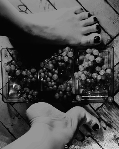 bruder onlyfans schöne kunst foto