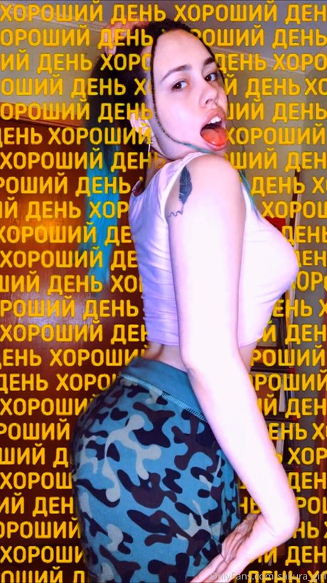 bikini ginger onlyfans hd kunst bild