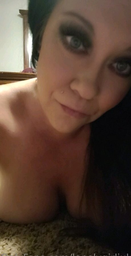 Lonelygirljules pornostar nacktheit fotos