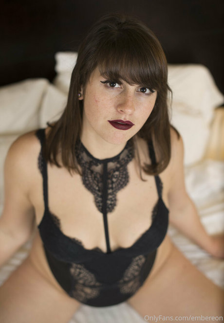 Embereon kostenlose sexy archiv