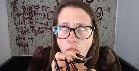 Embereon sexy heiße bild