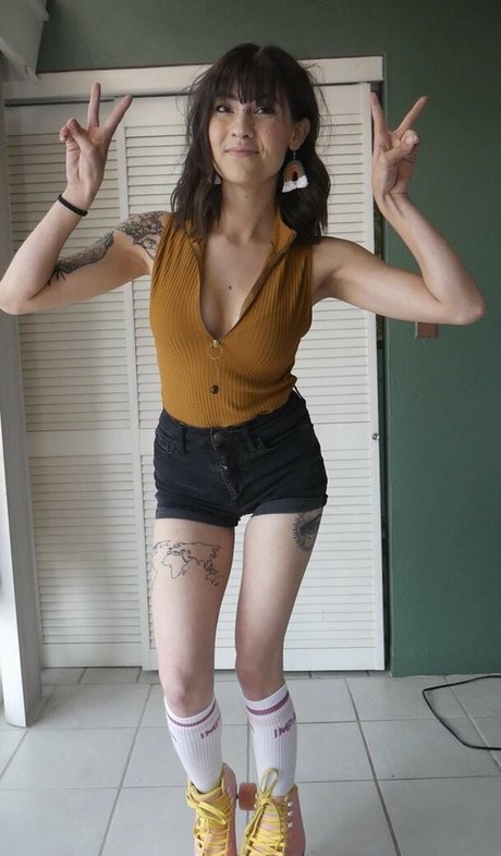 alicenocountry pornografische galerien