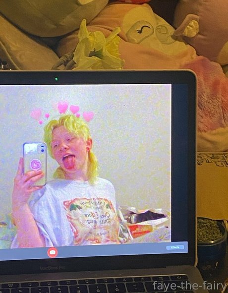 faye the fairy sexy nackten bild