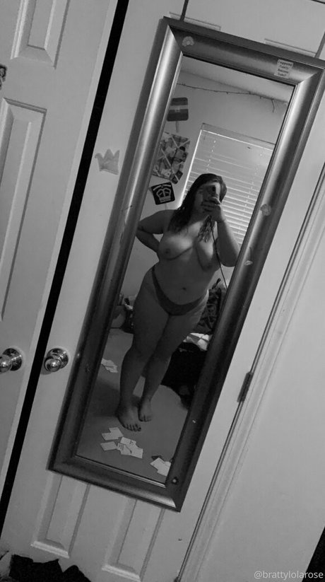 brattylolarose09 nacktheit freie galerien