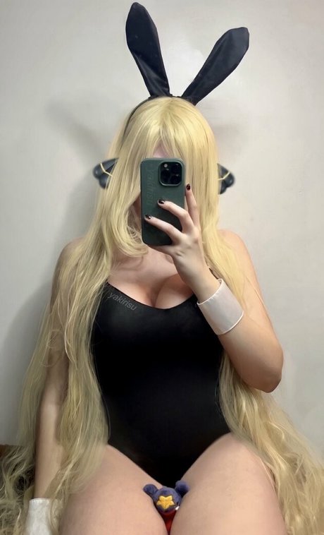 Yakirisu heiße perfekte fotos