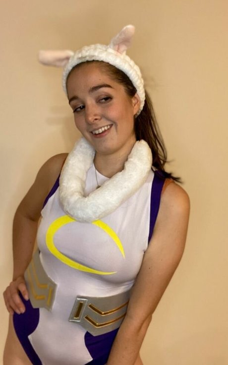 Morallygreyismyfavcolor nacktheit schöne galerie