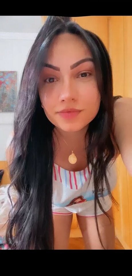 Rafaella Mendez sexy bild