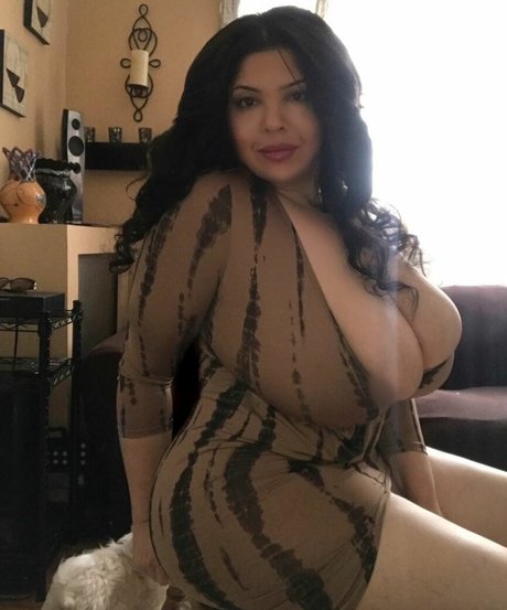 Jessy Romann exklusive schöne foto