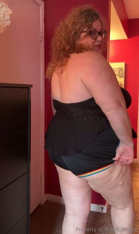 bettieblushe hd schöne bild