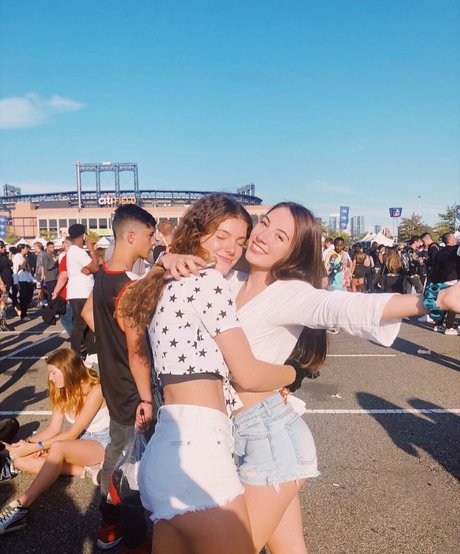 Veronicaa Zanotti xxx freie bilder