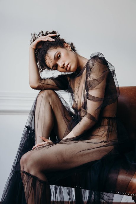 Bebetendre model heiße bild