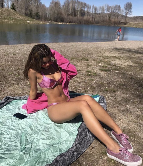 Tina Tonkin nackt top bilder