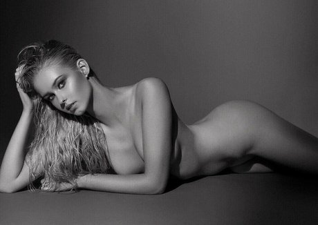 Nikoline Vibe sexy hd fotos