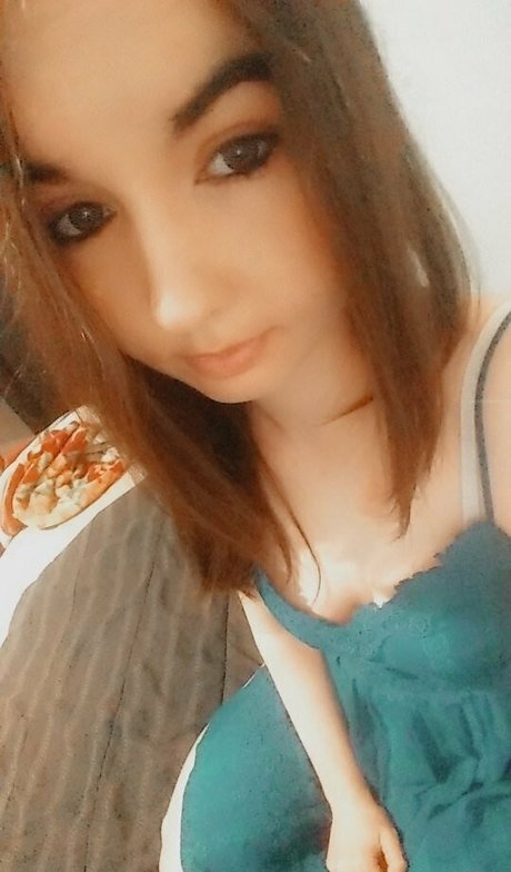 kurvige teen-onlyfans nackten galerien