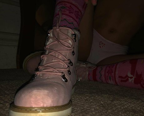 bikini ginger onlyfans nackt hübsche bild