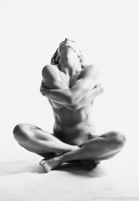 loracr0ss nacktheit erotische bilder