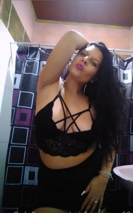 große titten kurvige onlyfans hübsche schöne foto