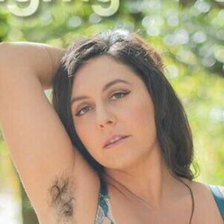 NaughtyNatural porno nackte galerie