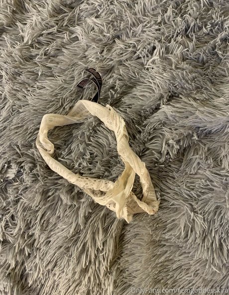 Goddess Kira hd freie foto