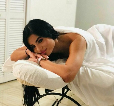 Eliane Soto perfekte porno fotos