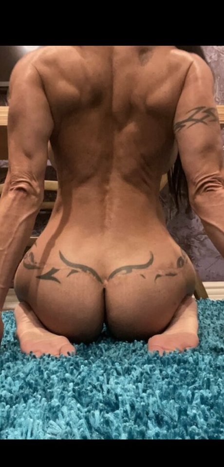 jewels jade vip porno kunst bild